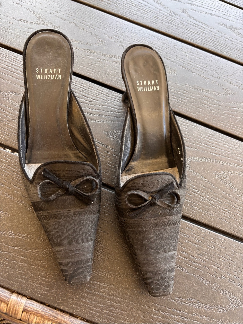 Stuart Weitzman Black Textured Pointed-Toe Slip-On Mules with Bow